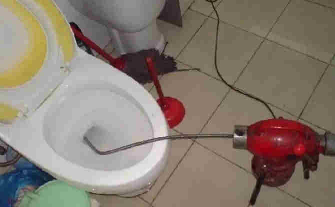 织金马桶通下水